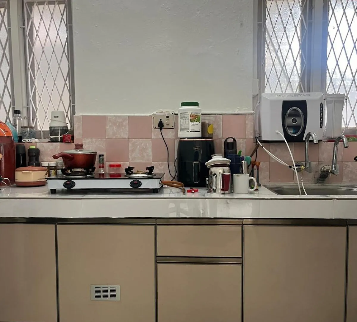 Service Apartment At Fort Kochi インド